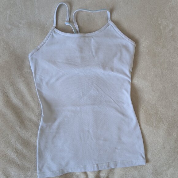3/$30 Iviva Y tank with built in bra - Picture 1 of 3